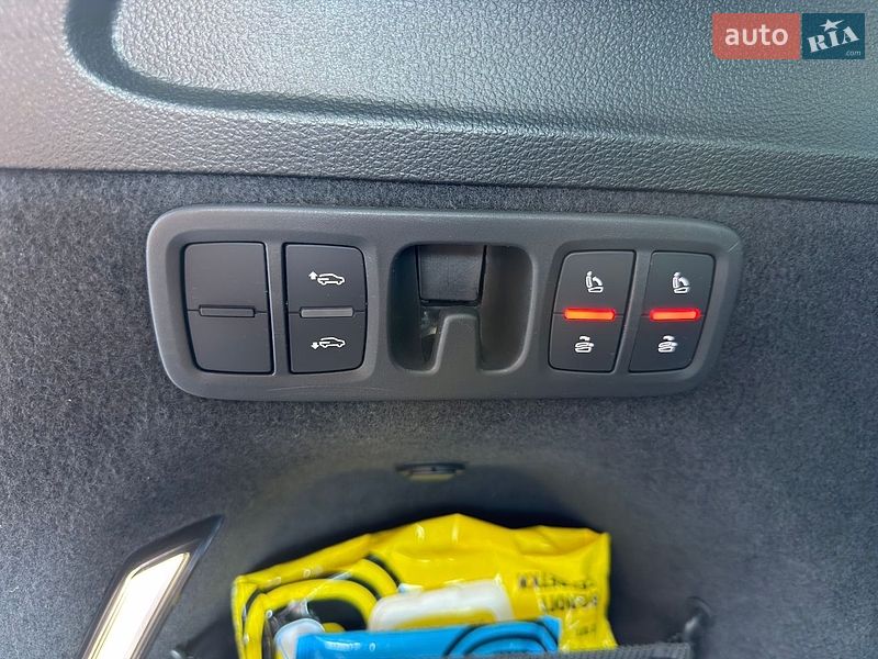 Внедорожник / Кроссовер Audi Q7 2019 в Полтаве