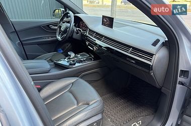 Внедорожник / Кроссовер Audi Q7 2019 в Полтаве