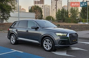 Audi Q7 2015