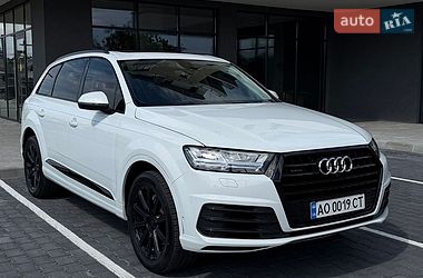 Audi Q7  2019