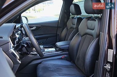 Позашляховик / Кросовер Audi Q7 2022 в Києві