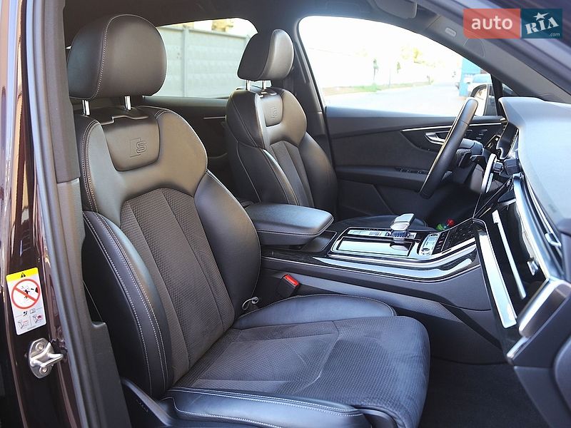 Позашляховик / Кросовер Audi Q7 2022 в Києві