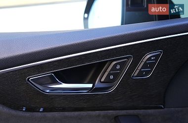 Позашляховик / Кросовер Audi Q7 2022 в Києві