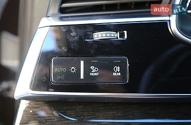 Позашляховик / Кросовер Audi Q7 2022 в Києві