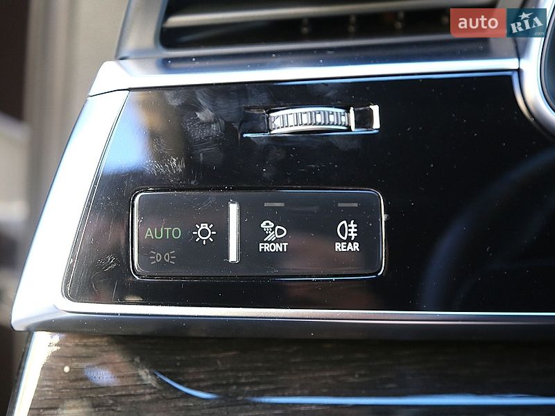 Позашляховик / Кросовер Audi Q7 2022 в Києві