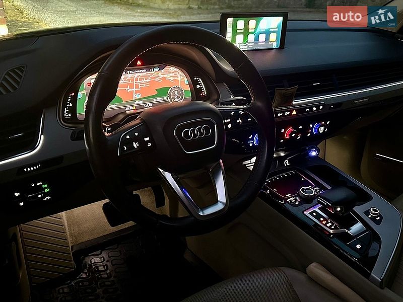 Внедорожник / Кроссовер Audi Q7 2017 в Львове