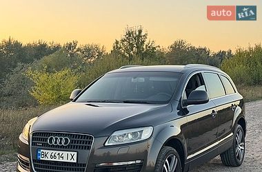 Audi Q7  2007