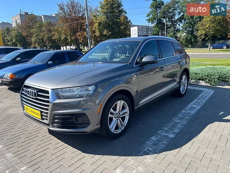 Audi Q7 2016