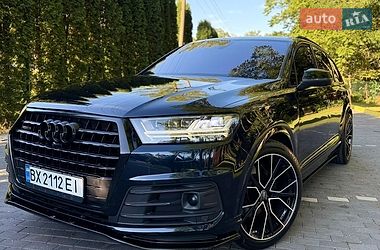 Audi Q7  2016