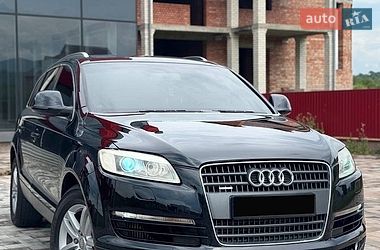 Audi Q7  2006