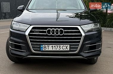 audi q7 2016 в Київ від професійного продавця Ольга