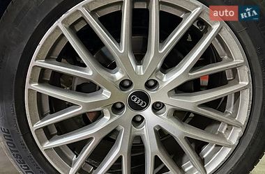 Позашляховик / Кросовер Audi Q7 2016 в Одесі