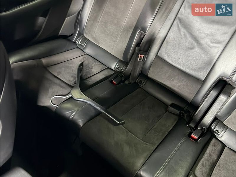 Позашляховик / Кросовер Audi Q7 2016 в Одесі