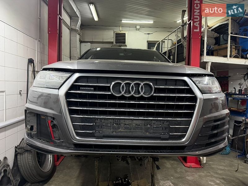 Позашляховик / Кросовер Audi Q7 2016 в Одесі