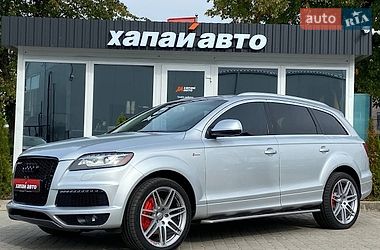 Audi Q7  2012