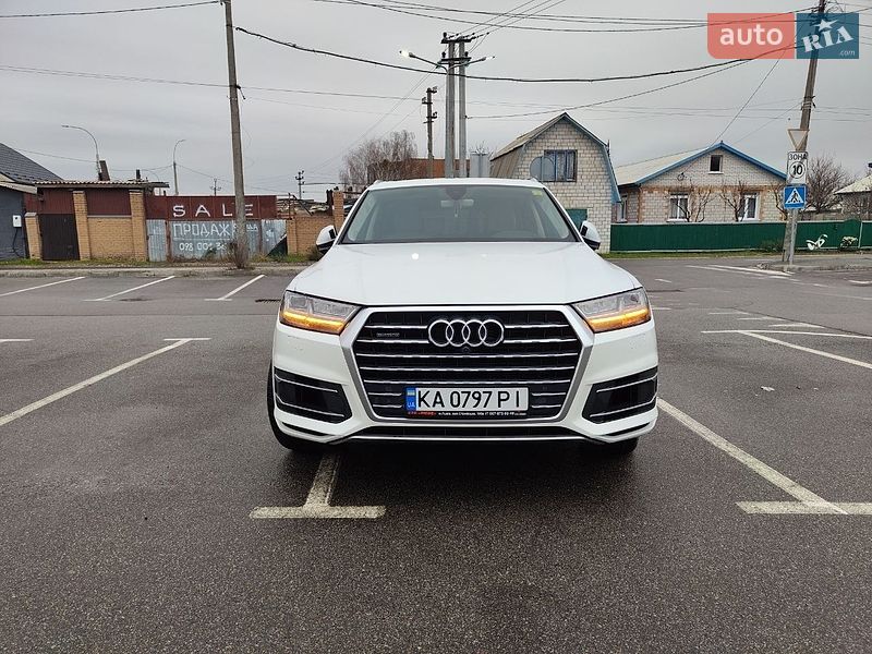 Audi Q7 2016