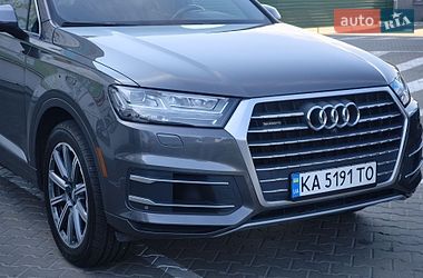 Audi Q7  2018