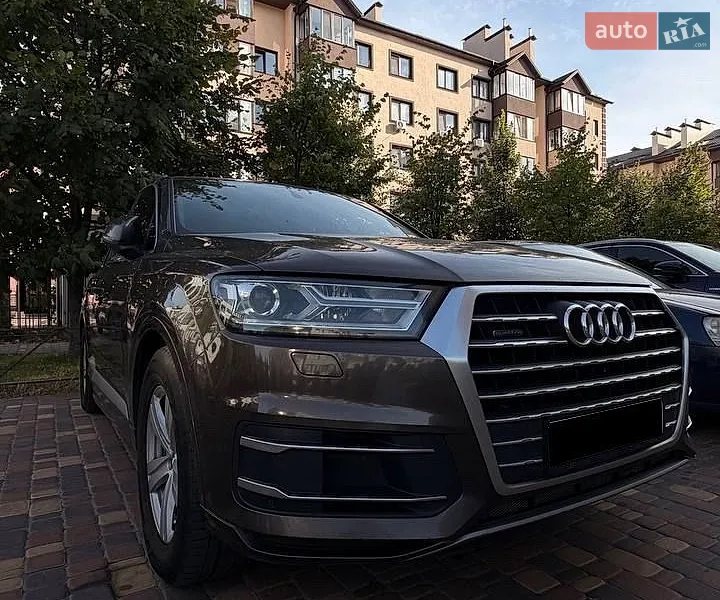 Audi Q7