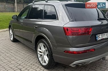 Audi Q7  2018