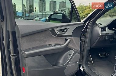 Позашляховик / Кросовер Audi Q7 2016 в Києві фото 23 Позашляховик / Кросовер Audi Q7 2016 в Києві