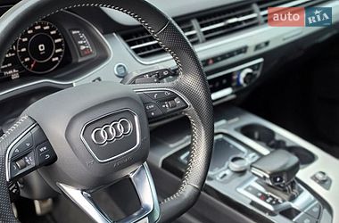 Внедорожник / Кроссовер Audi Q7 2018 в Харькове
