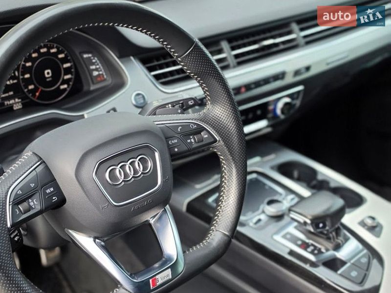Внедорожник / Кроссовер Audi Q7 2018 в Харькове