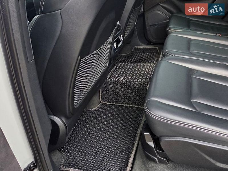 Внедорожник / Кроссовер Audi Q7 2018 в Харькове