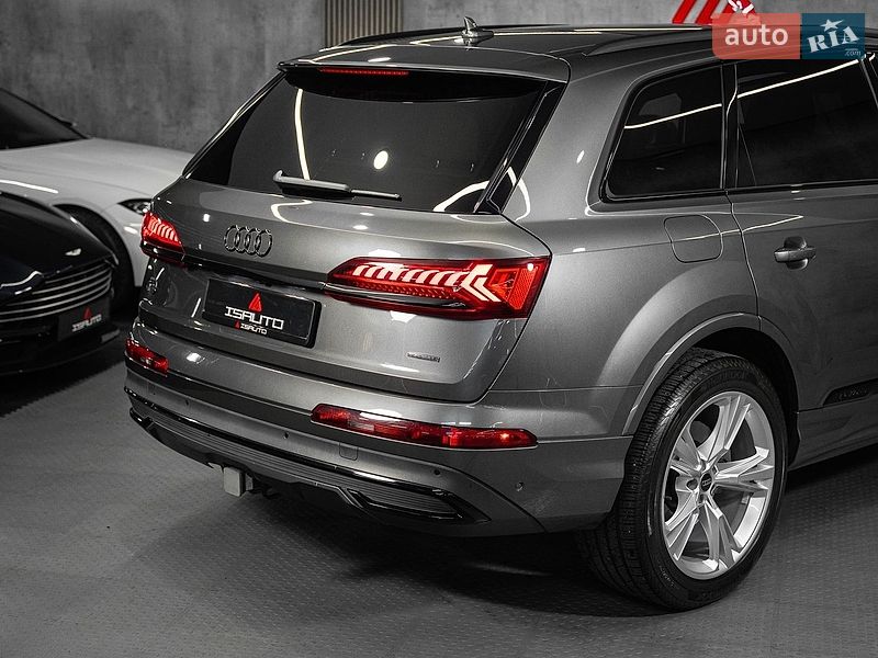 Внедорожник / Кроссовер Audi Q7 2023 в Одессе