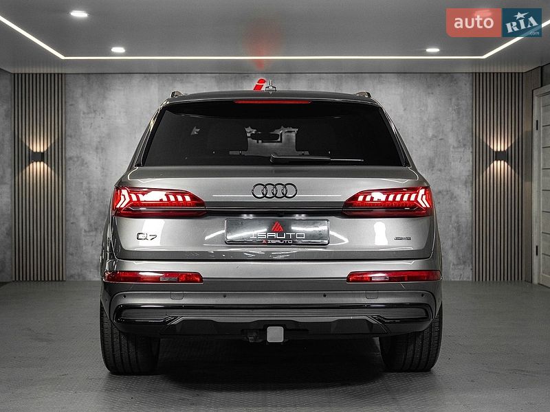 Внедорожник / Кроссовер Audi Q7 2023 в Одессе