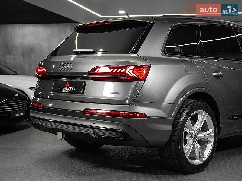 Внедорожник / Кроссовер Audi Q7 2023 в Одессе