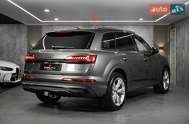 Внедорожник / Кроссовер Audi Q7 2023 в Одессе