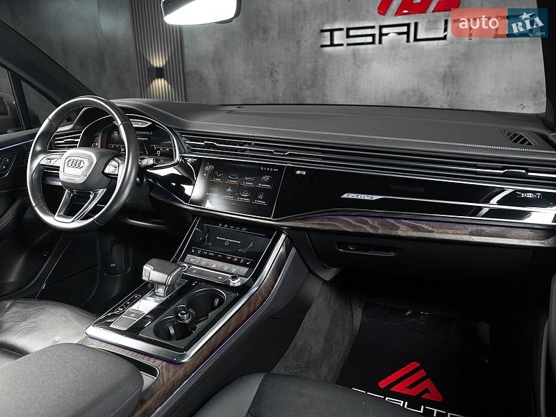 Внедорожник / Кроссовер Audi Q7 2023 в Одессе