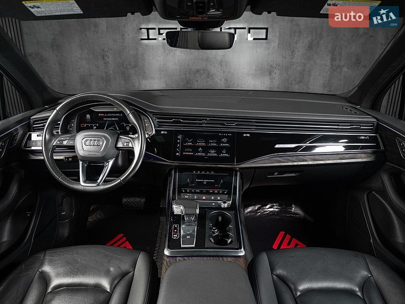 Внедорожник / Кроссовер Audi Q7 2023 в Одессе