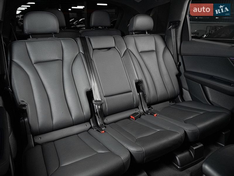 Внедорожник / Кроссовер Audi Q7 2023 в Одессе