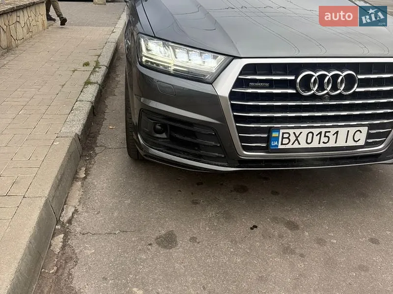 Audi Q7