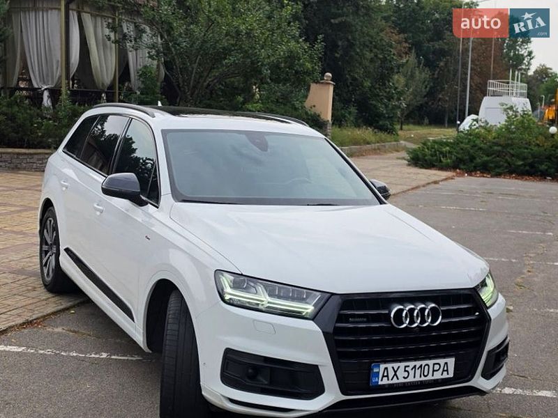 Внедорожник / Кроссовер Audi Q7 2018 в Харькове