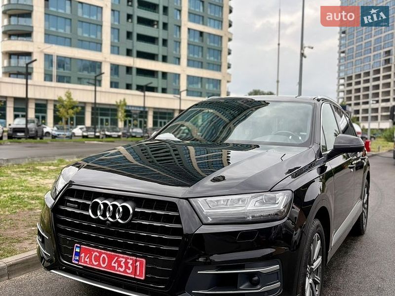 Внедорожник / Кроссовер Audi Q7 2018 в Днепре