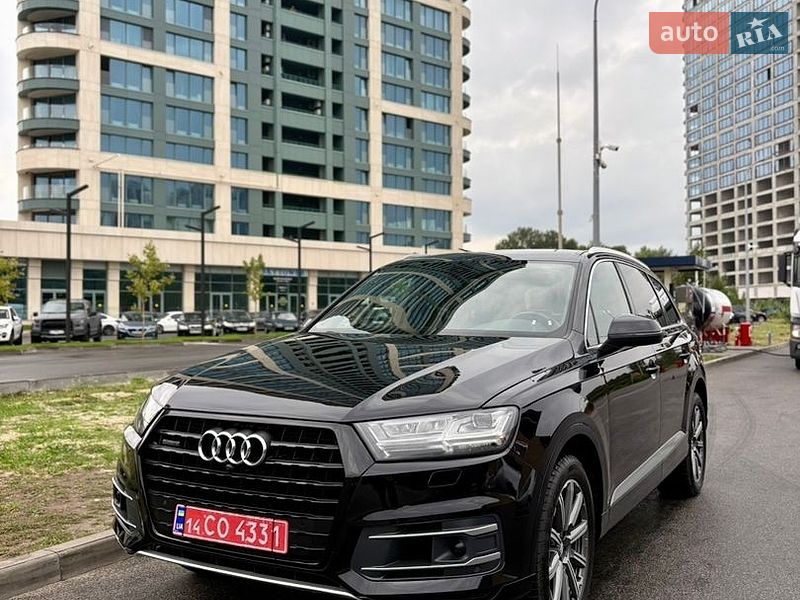 Внедорожник / Кроссовер Audi Q7 2018 в Днепре