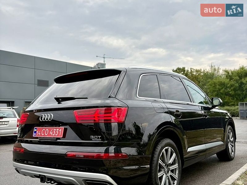 Внедорожник / Кроссовер Audi Q7 2018 в Днепре