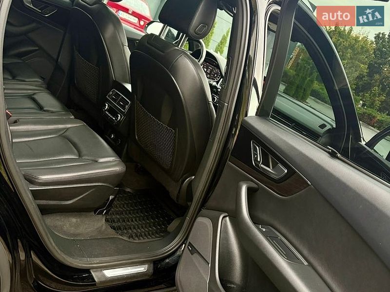 Внедорожник / Кроссовер Audi Q7 2018 в Днепре