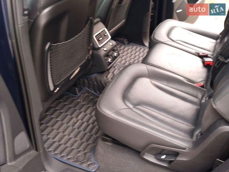 Внедорожник / Кроссовер Audi Q7 2014 в Кривом Роге
