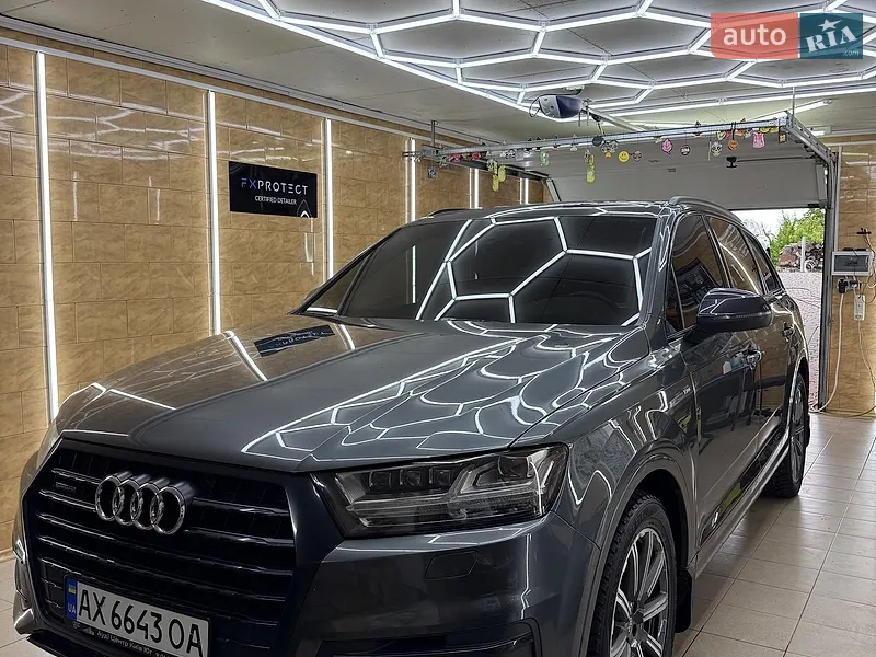 Audi Q7
