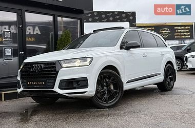 Внедорожник / Кроссовер Audi Q7 2017 в Харькове