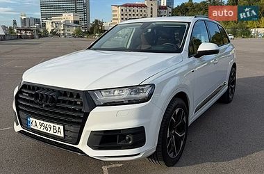 Audi Q7  2018