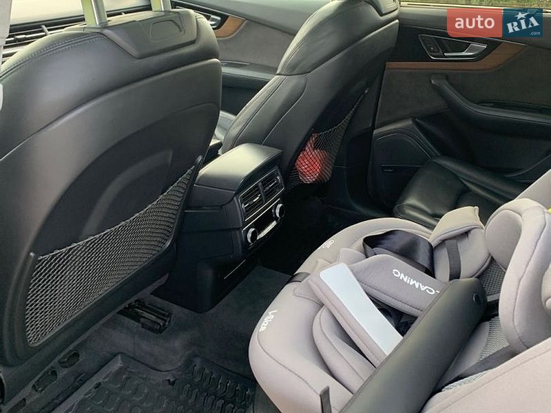 Позашляховик / Кросовер Audi Q7 2017 в Києві