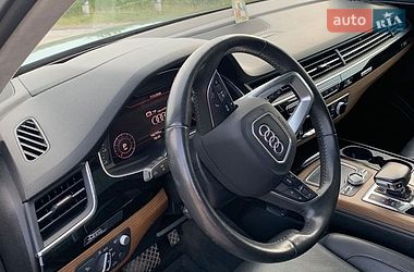 Позашляховик / Кросовер Audi Q7 2017 в Києві