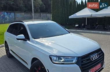 Audi Q7  2018