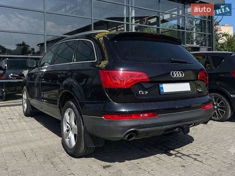Внедорожник / Кроссовер Audi Q7 2010 в Ивано-Франковске