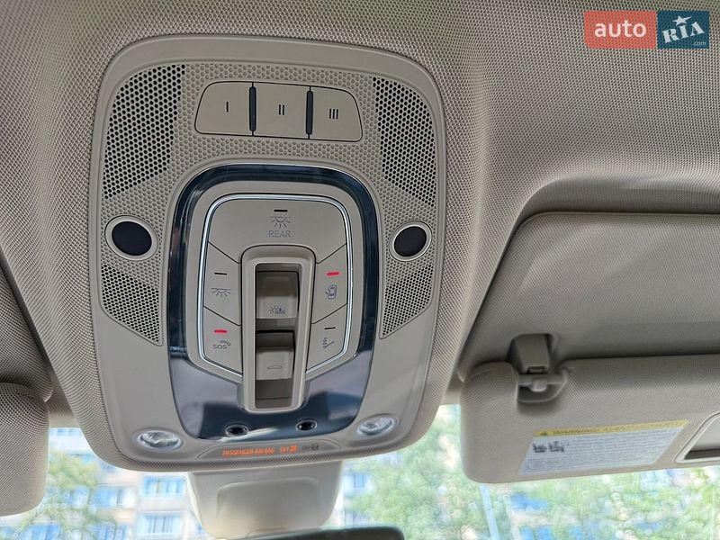 Позашляховик / Кросовер Audi Q7 2016 в Києві