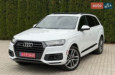 Audi Q7  2017